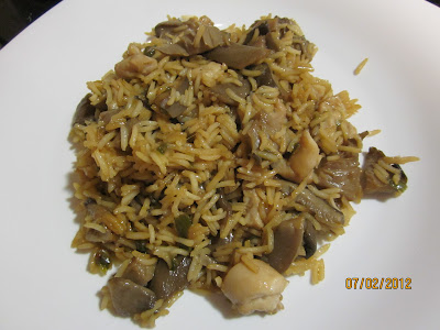 Pollo Con Setas Y Soja
