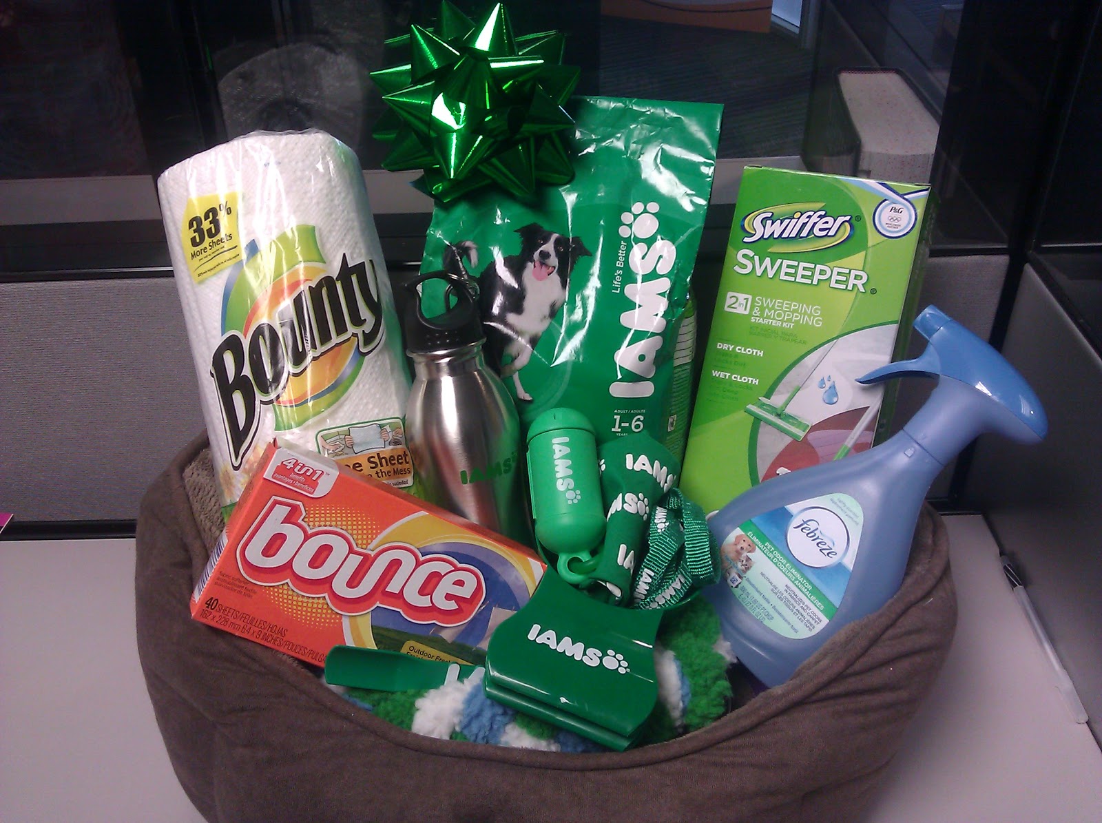 Pet Blog By Bocci Bocci's Beefs Iam's Gift Basket Giveaway And