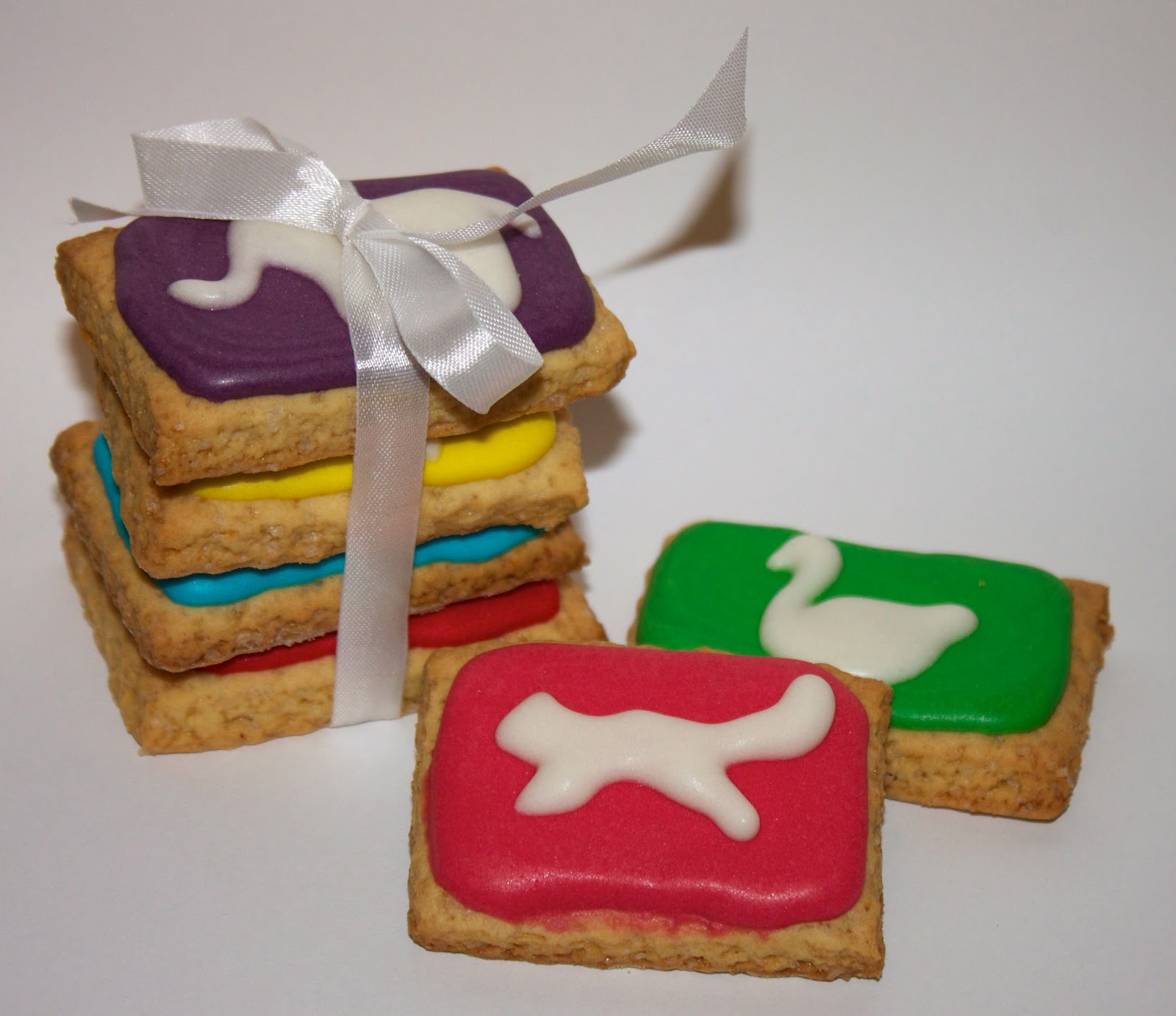 Elaine's Sweet Life Happy Cookies