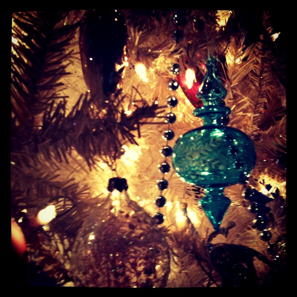 3 mommies Dreaming of Christmas