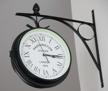 Two Side wall clock
