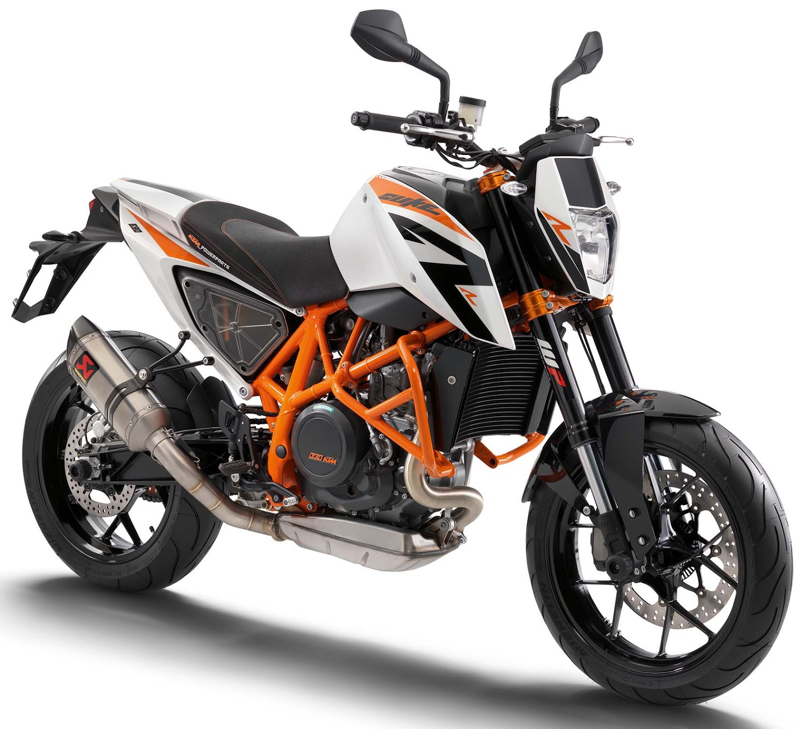 KTM is setting a new milestone in the mobilization of young riders THE KTM DUKE!!! PHOTOWORLD....