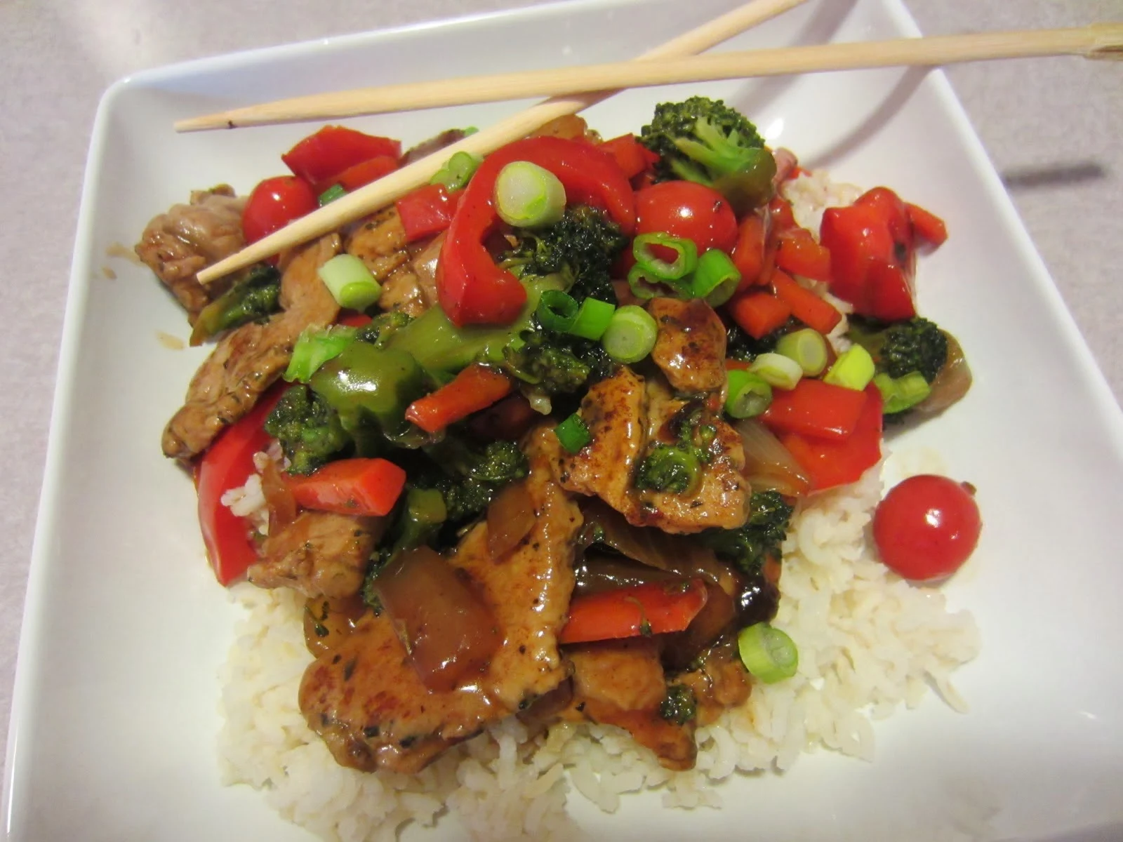 http://www.reneeskitchenadventures.com/2012/03/easy-pork-stir-fry.html