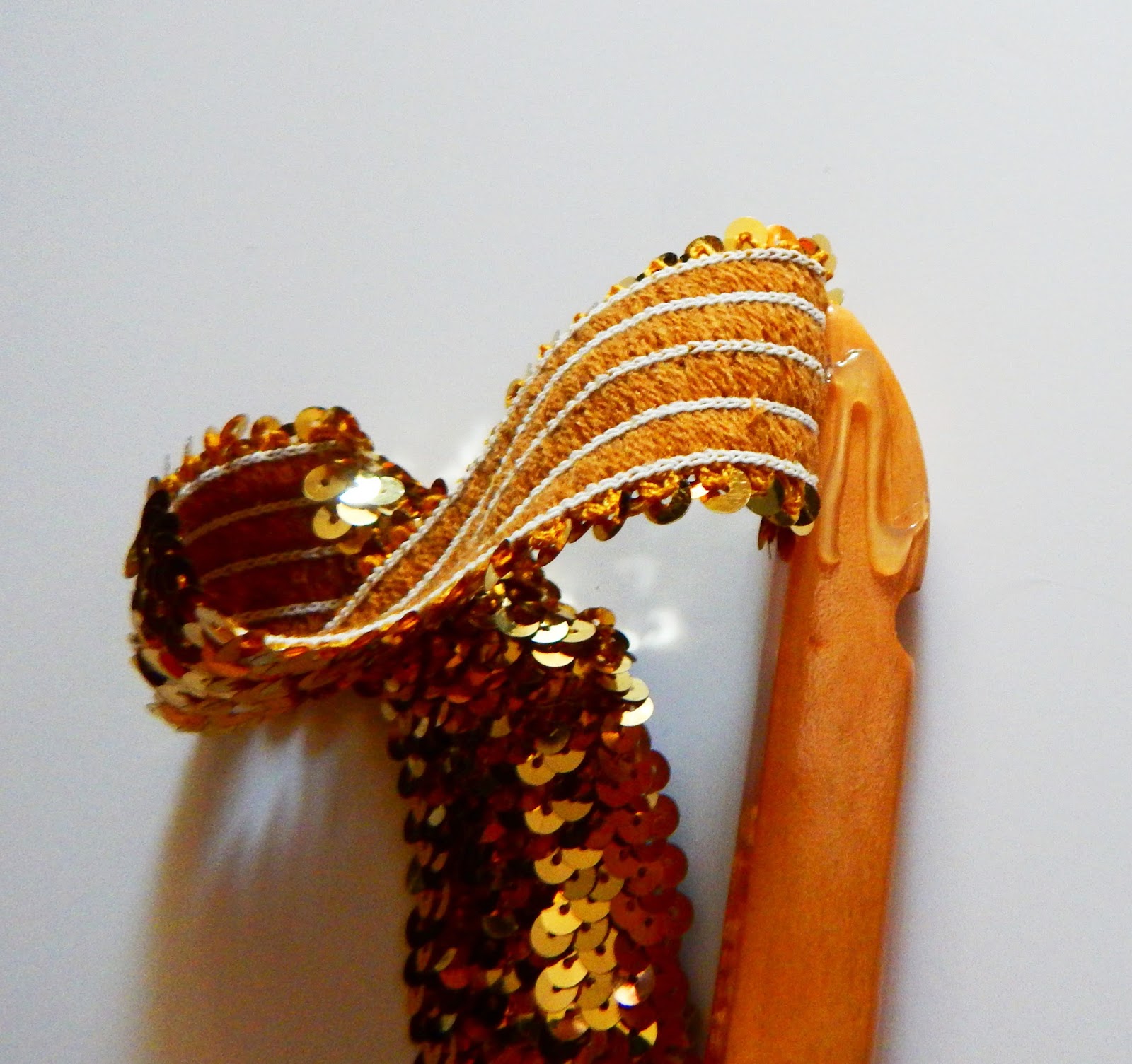 Easy Gold Sequined Hanger DIY