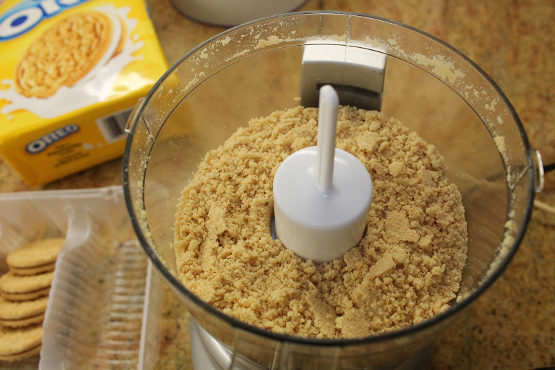 The Baker Kitty Litter Cake
