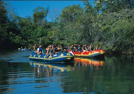 PASSEIO DE BOTE