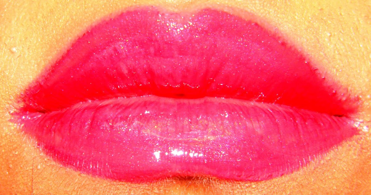 Rumela the shopaholic... How to make your thin lips look pouty