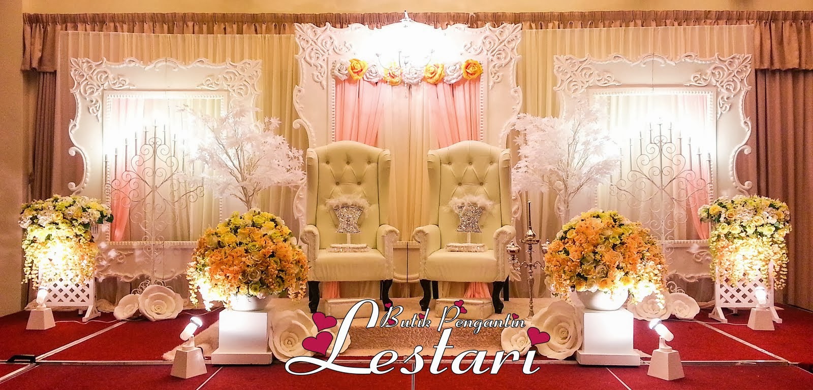 Pelamin 3 Panel English Frame