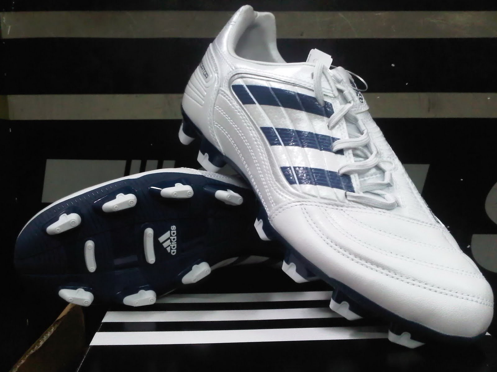 Italy Adidas Predator Absolado Harga A33c9 E15da italy adidas predator absolado harga a33c9 e15da