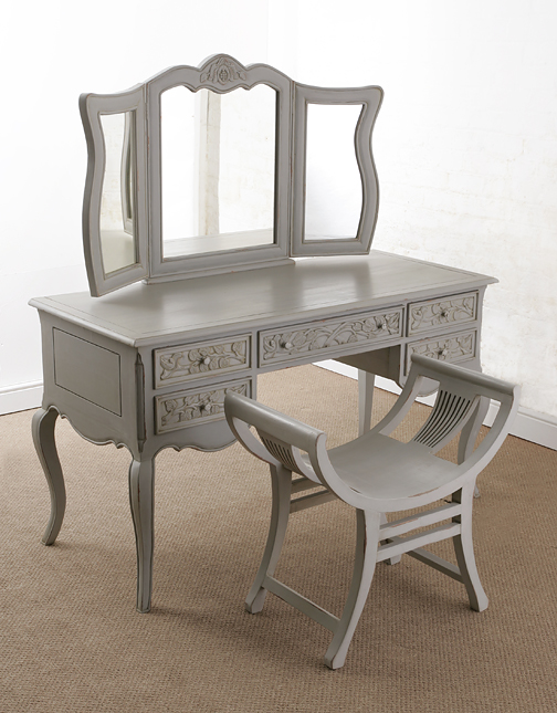 vintage style shabby chic dressing tables i heart vintage style shabby chic dressing tables i heart