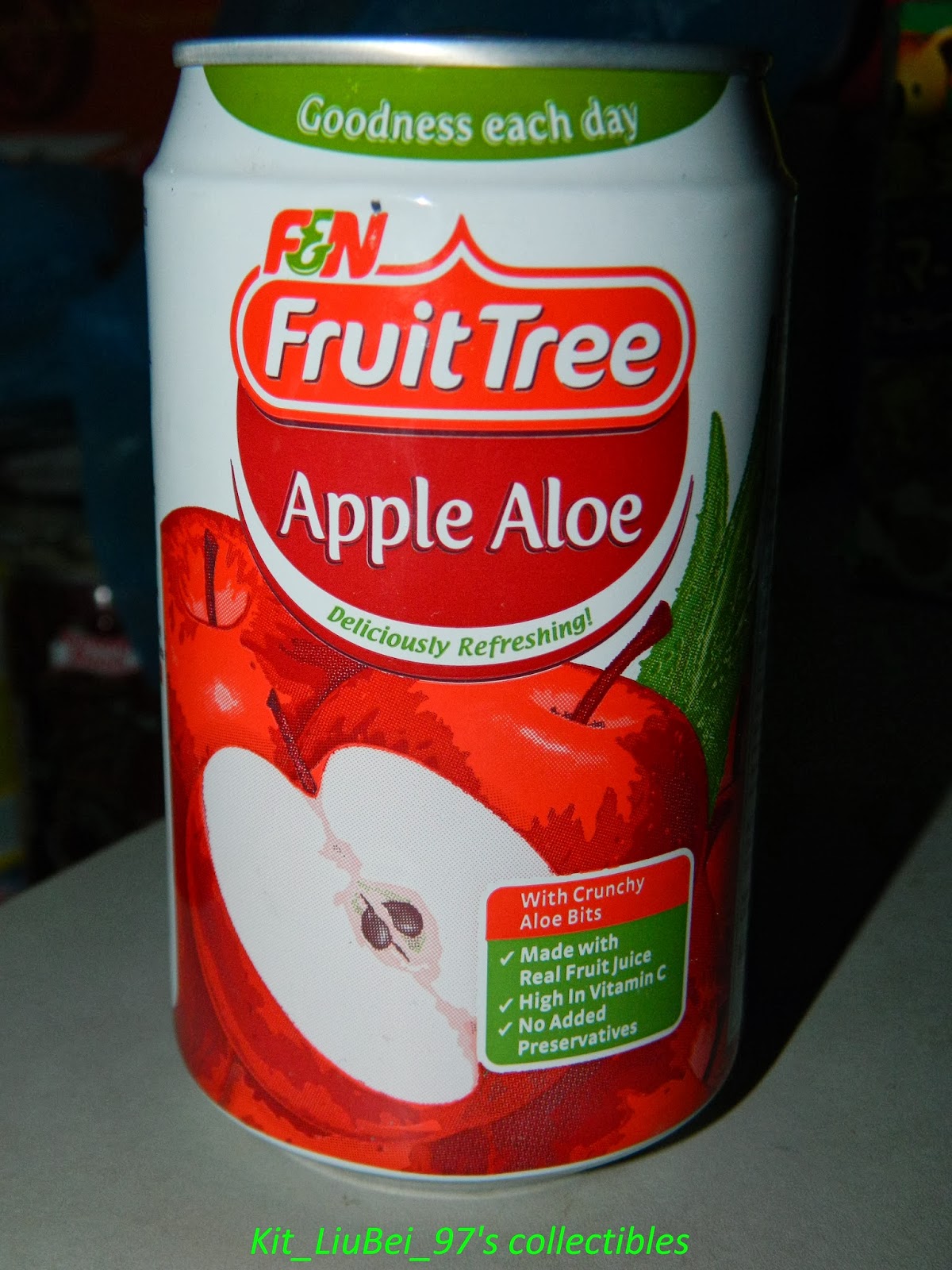 Anything can be a Collectible 任何东西都可以成为收藏品 F&N Fruit Tree series cans