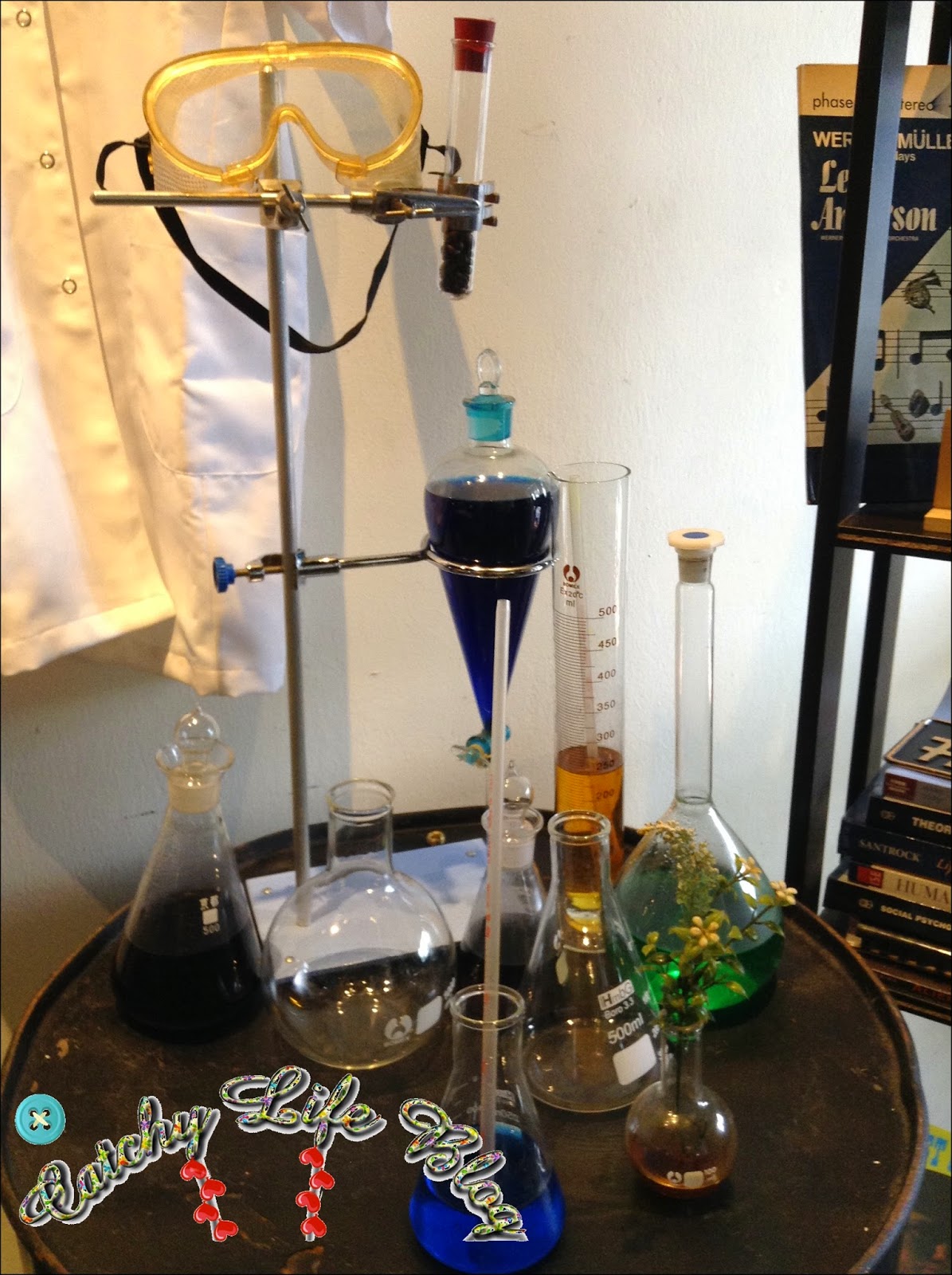 Catchy Life Chemistry Lab + Cafe, Section 7, Shah Alam