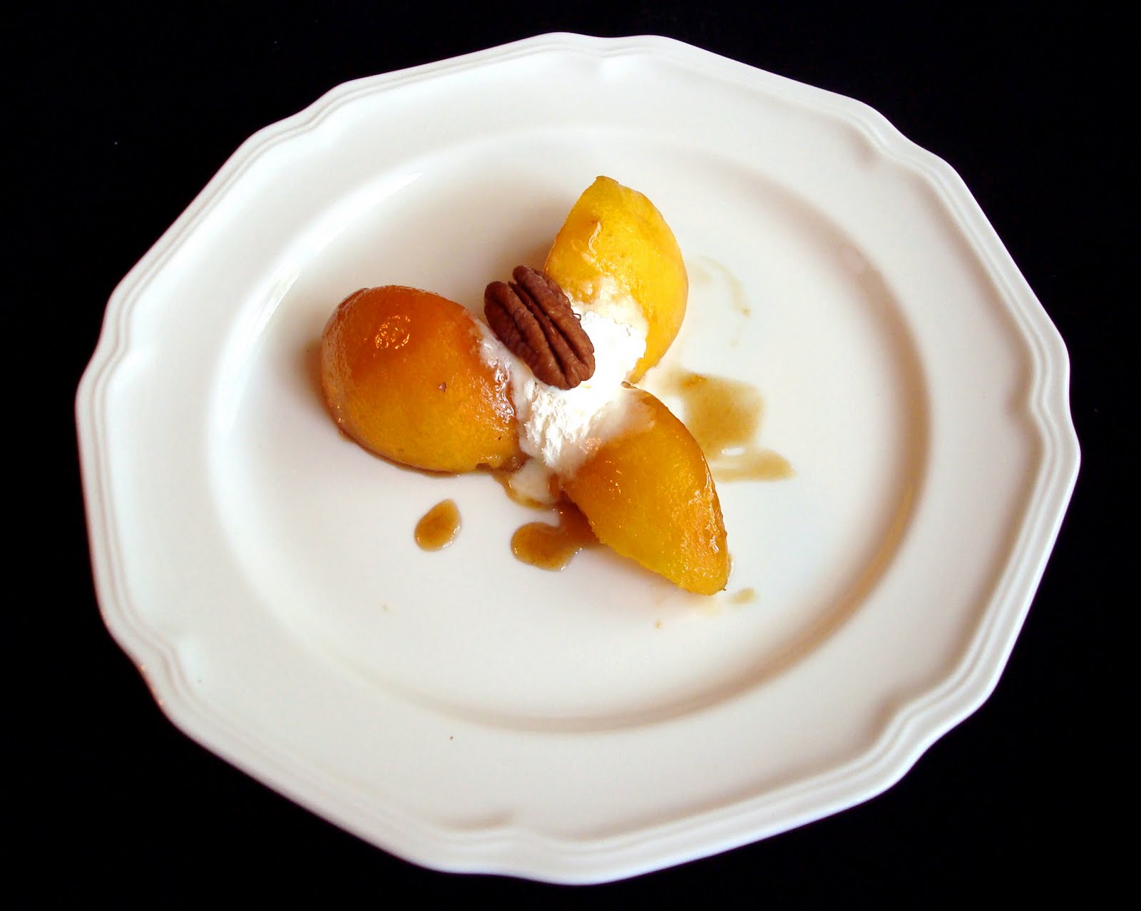 Ommy Noms BrandyBaked Peaches