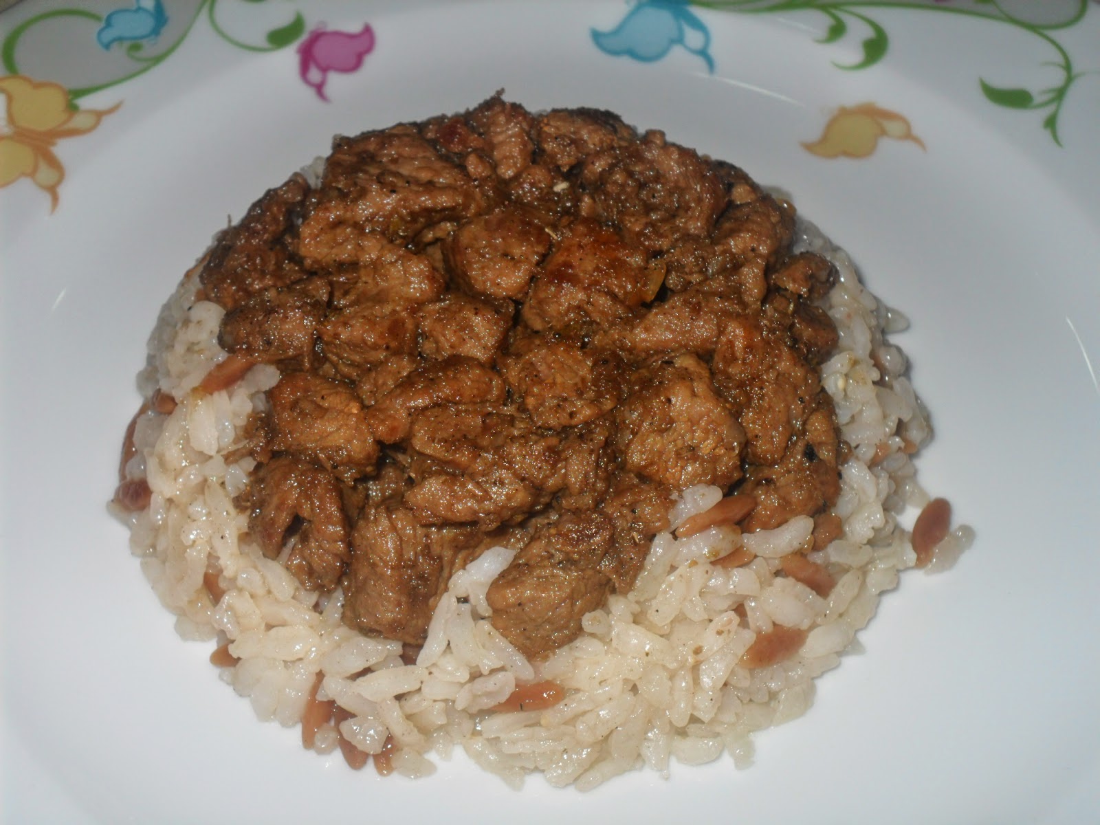 hüsniye�nin mutfağından PİLAV ÜSTÜ ET KAVURMA