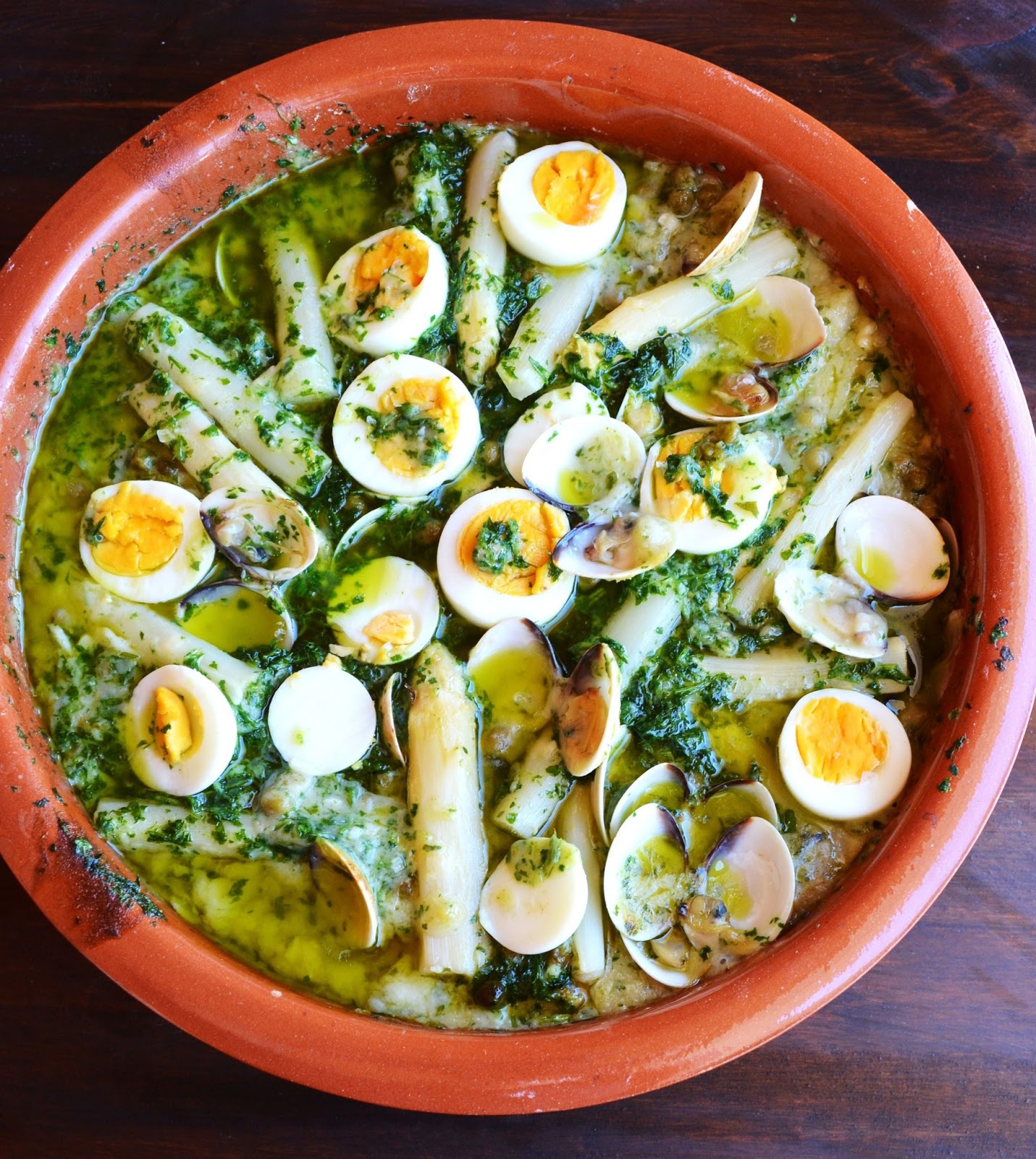 Merluza En Salsa Verde Con Almejas Y Gambas Arguiñano RECETAS PARA ENAMORAR Y DULCES BOCADITOS: MERLUZA EN SALSA VERDE, CON