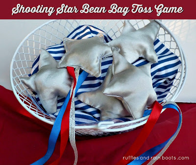 Bean-bag-toss-game-with-shooting-stars