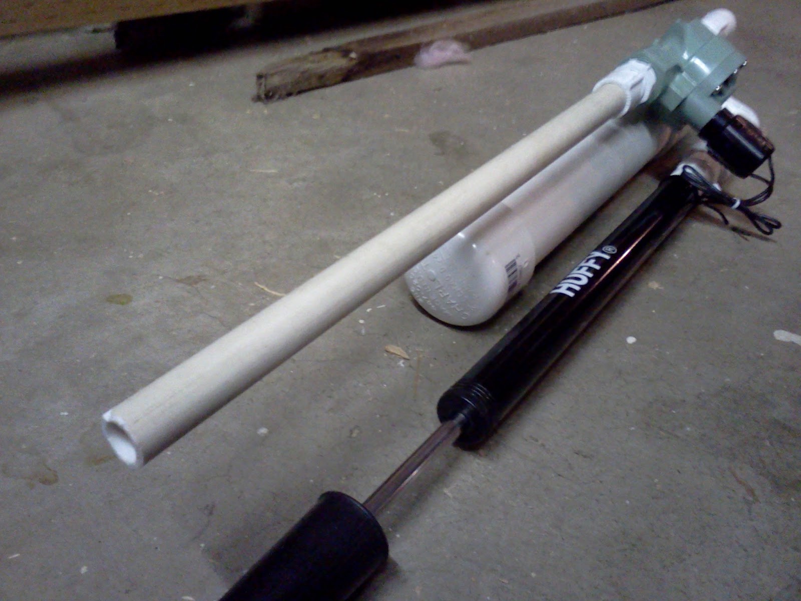 MakeWorkDrawPlay AirPowered Nerf Rifle