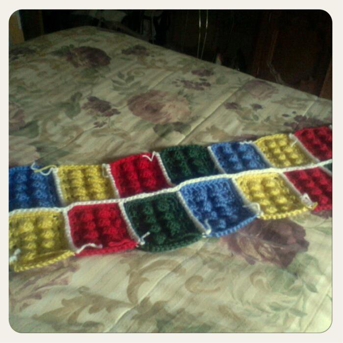 Mary Anns Crochet : LEGO BLANKET