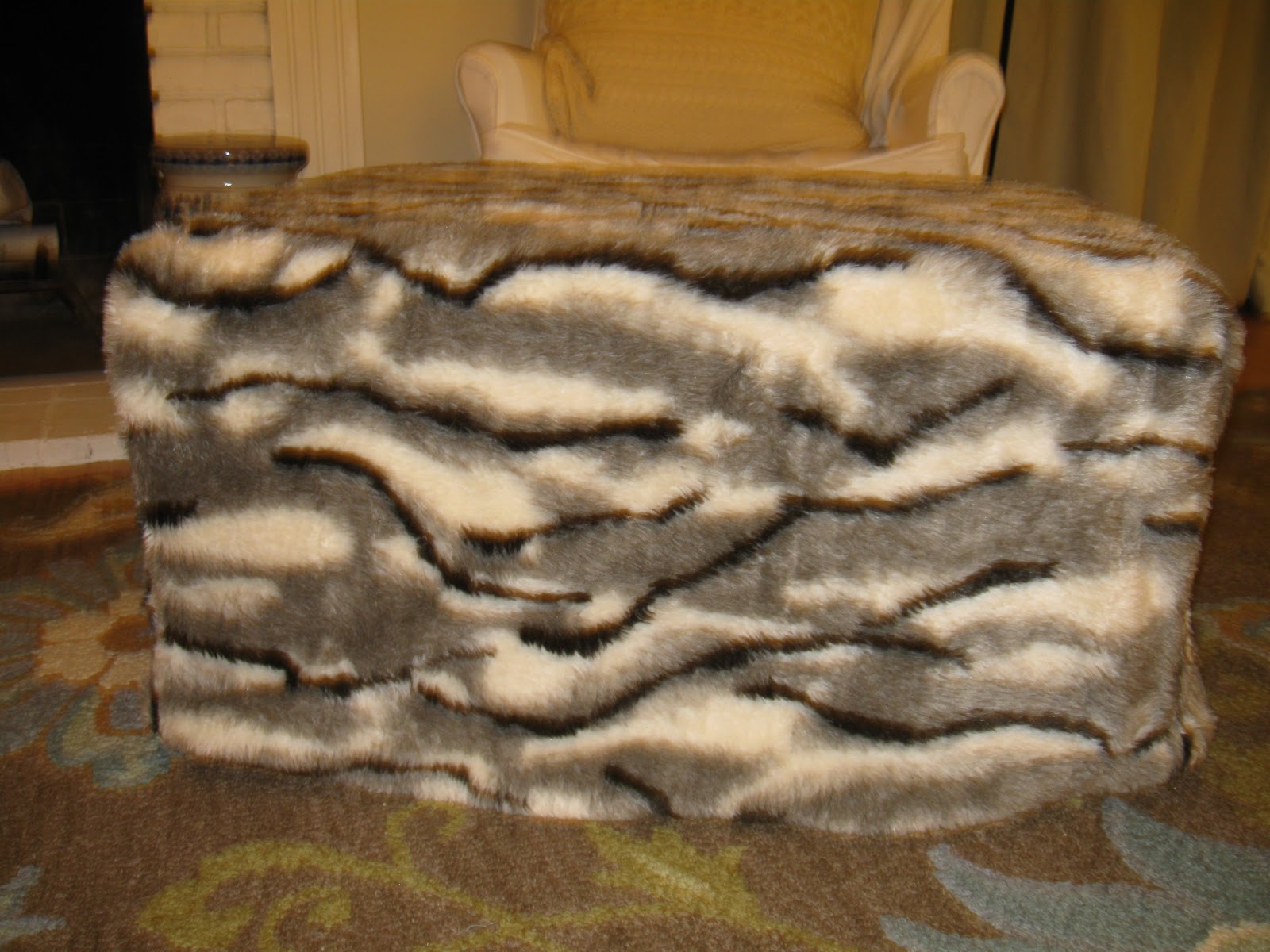 Desert Girls Vintage DIY Fur Ottoman Cover