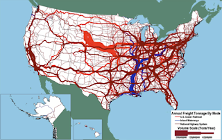 US freight traffic by tonnage and type