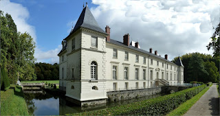 Les Chateaux de René no 24 trouvée par MD Ch%25C3%25A2teau+du+Pr%25C3%25A9+Chartrettes+Panoramique