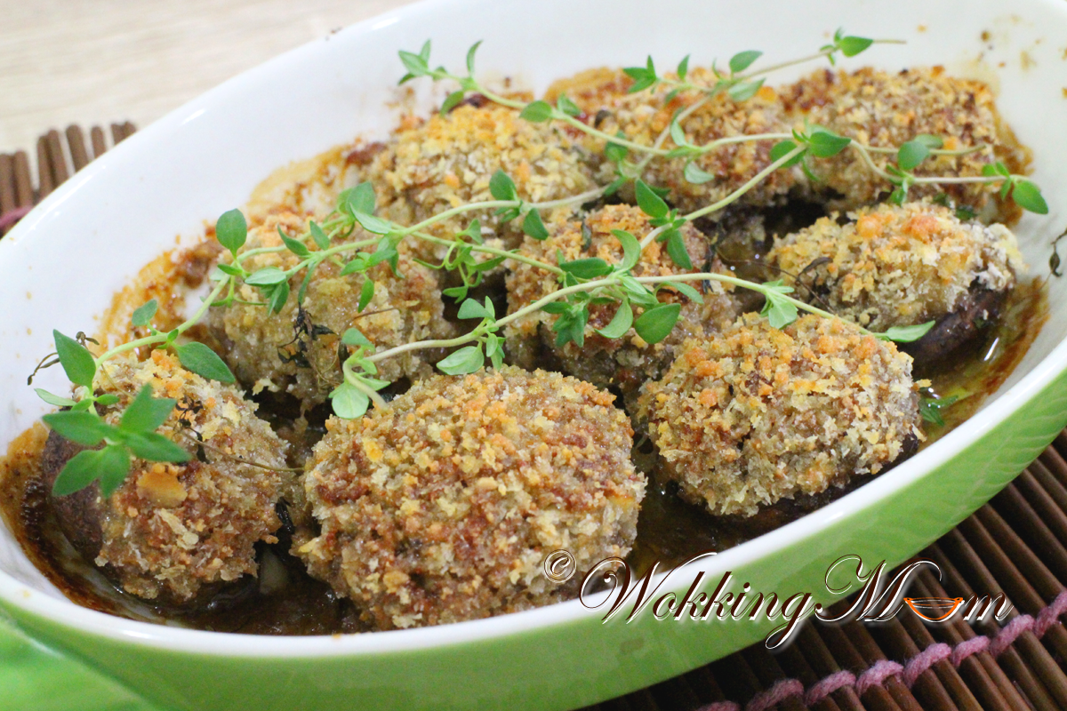Let's get Wokking! Roasted Button Mushroom with Garlic and Thyme