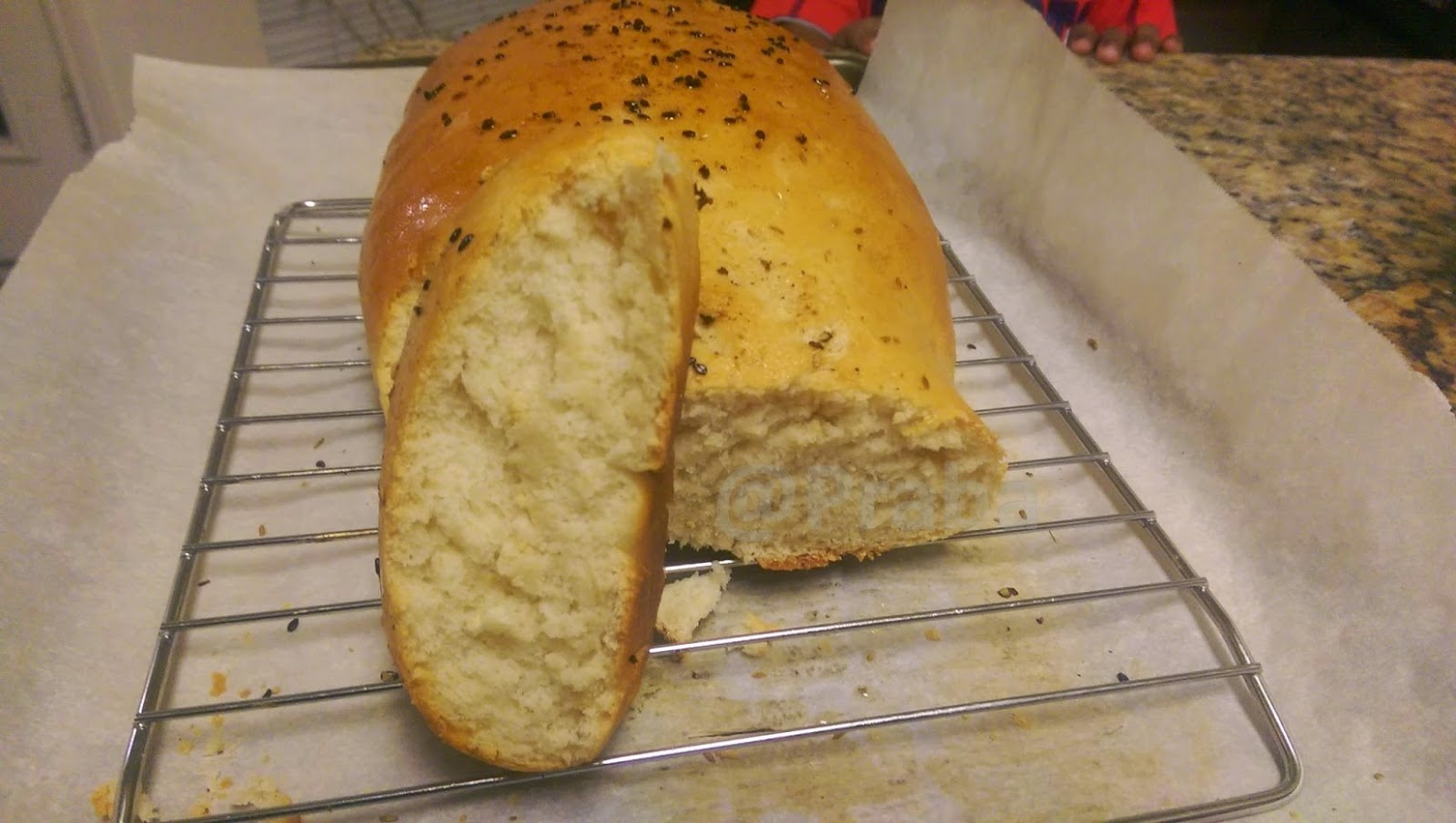 Praba's yummy experiments: Simple bread (without egg)