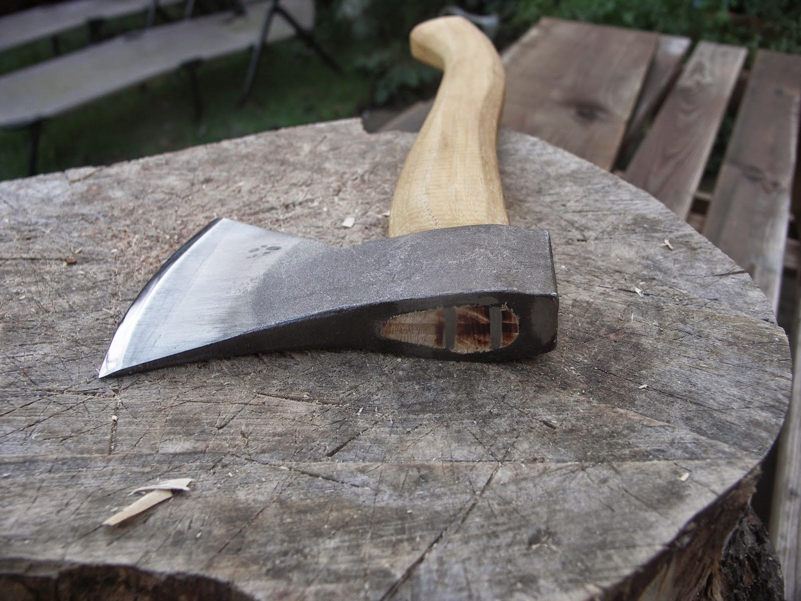 The Robin Wood Carving Axe – Wood Tools