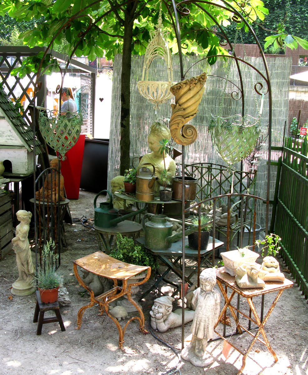 Growing Edibles in Vancouver, British Columbia Vegetables in the Front