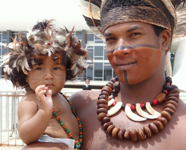 Pataxó e Tupinamba em Brasilia -2016