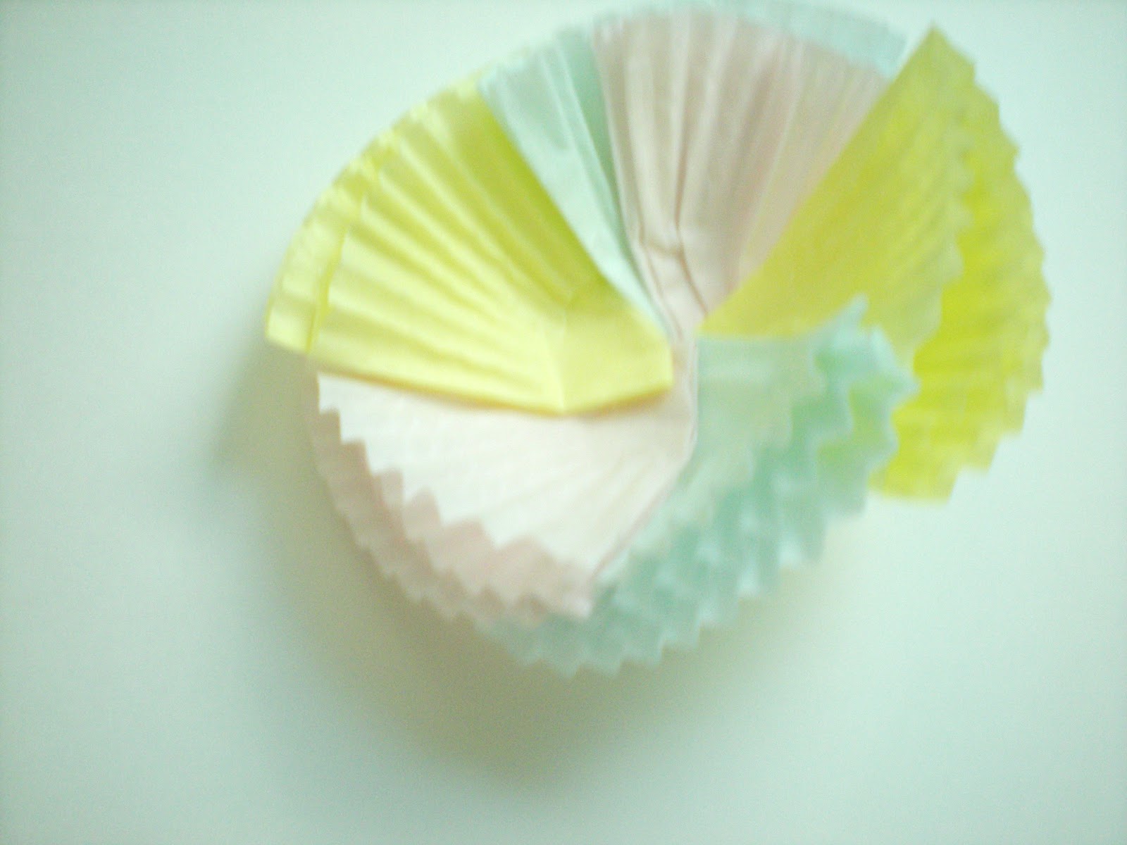 Sensationally Sarah Cupcake Liner Hair Clip