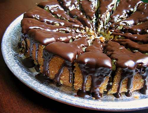 Snickers Cake Recipe