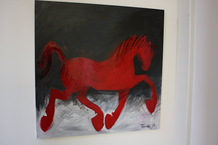 cheval rouge   60x60