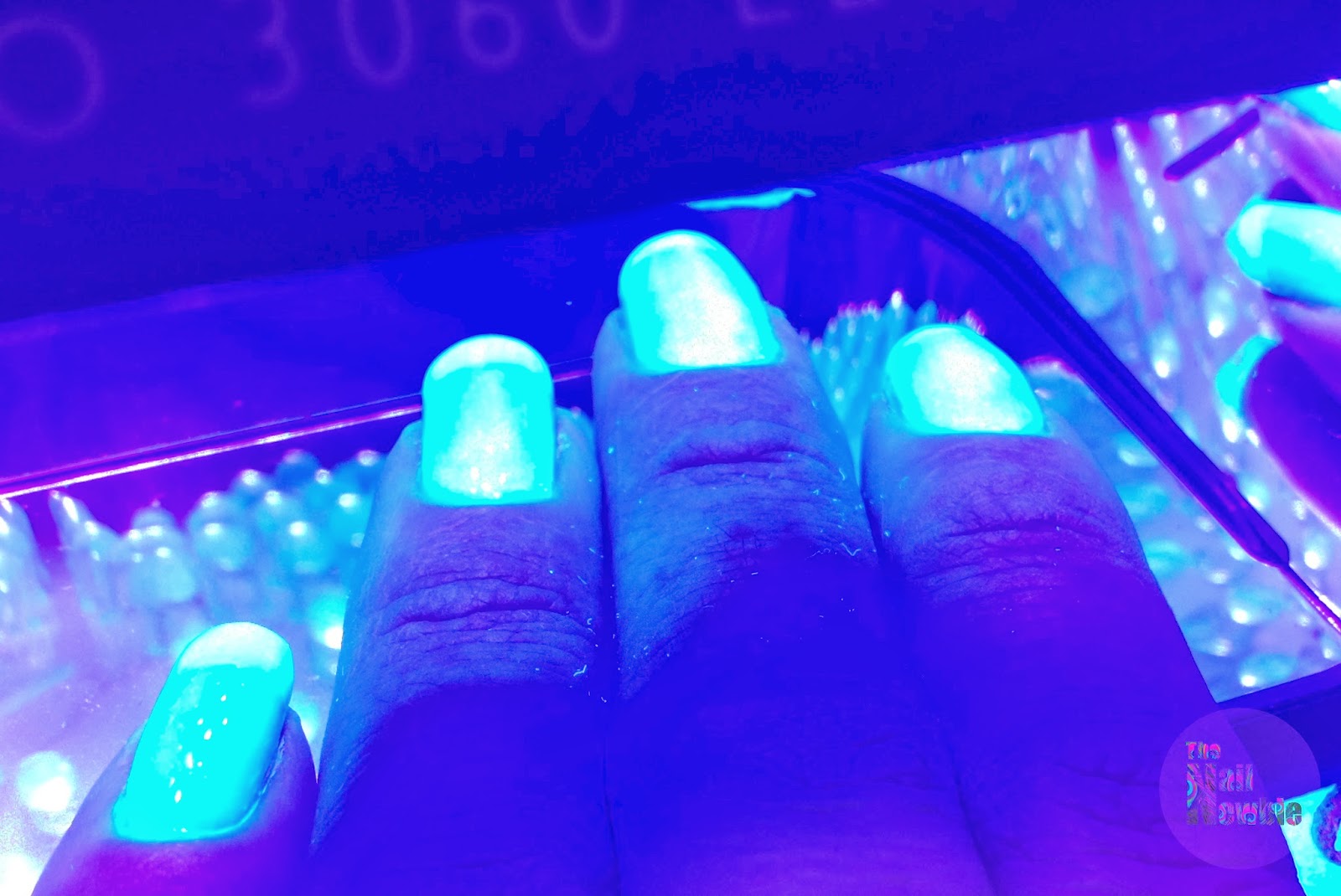 Nail Newbie SensatioNail Gel Polish Starter Kit How to use with