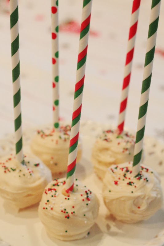 bebe a la mode designs: Christmas Cake Pops