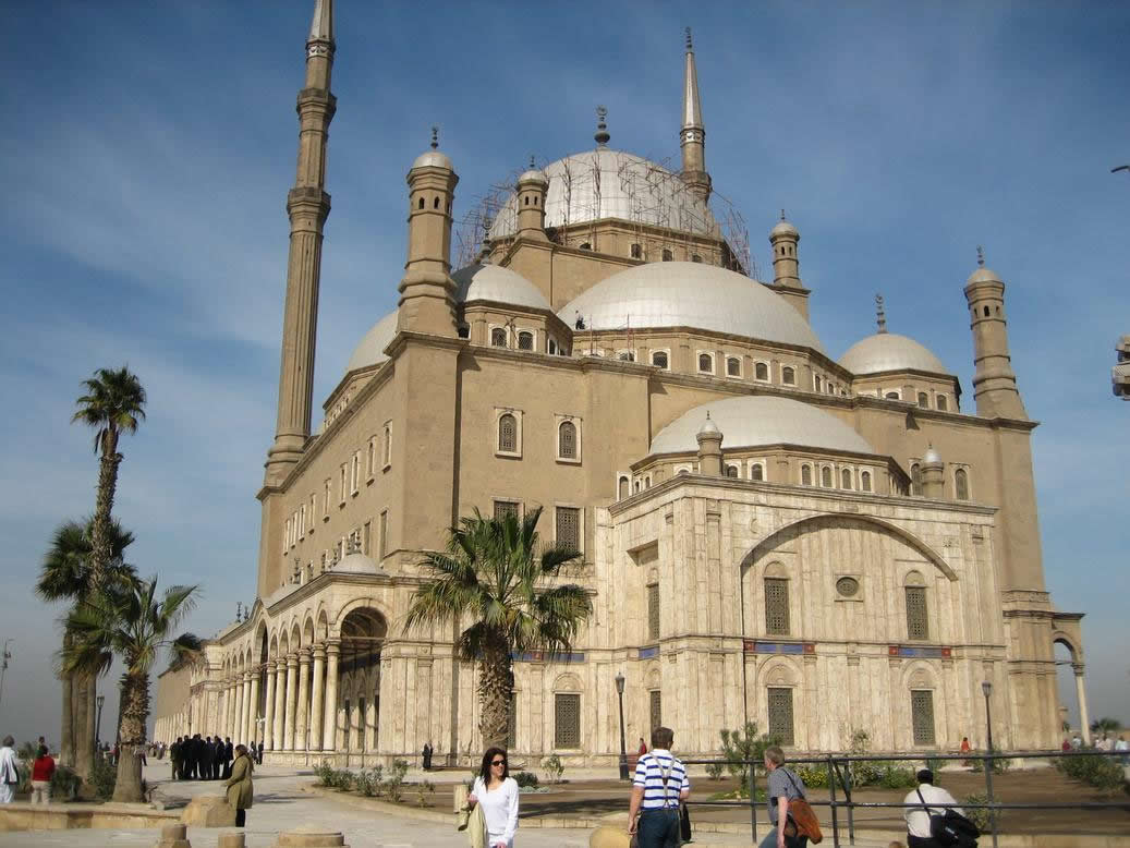 FUN MANY MORE: worlds masjid.s