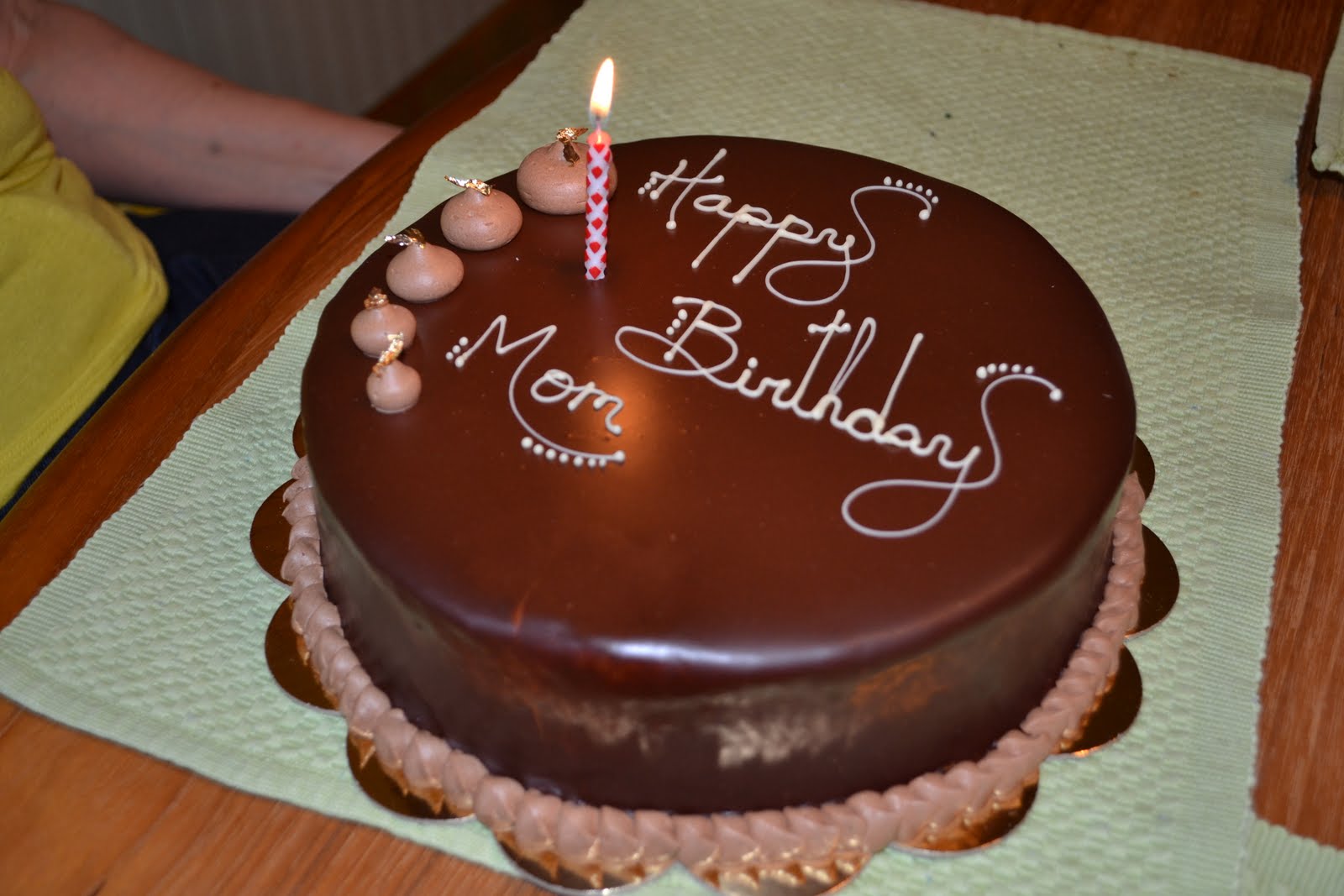 Chomp: Happy Birthday Mom!
