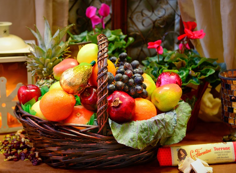 Delivered Gifts and Food Baskets in New York Food Baskets New Jersey