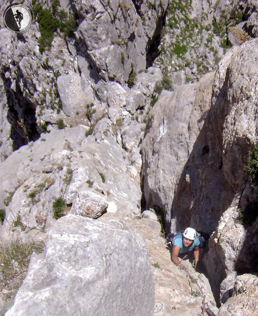 Via "Valle de Tena" a Peña Foratata. | ¡¡¡ Al loro que me desadherencio