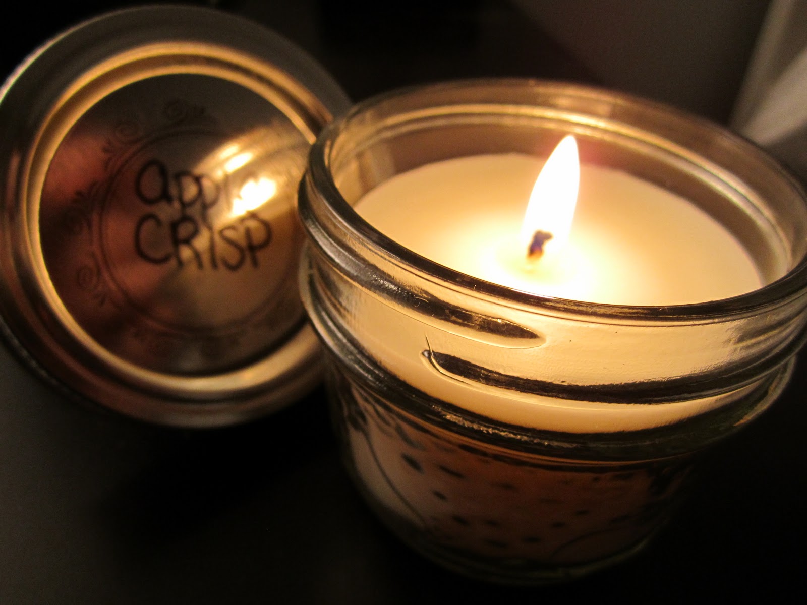 TWO CUPS OF HAPPY simple soy candles (tutorial)