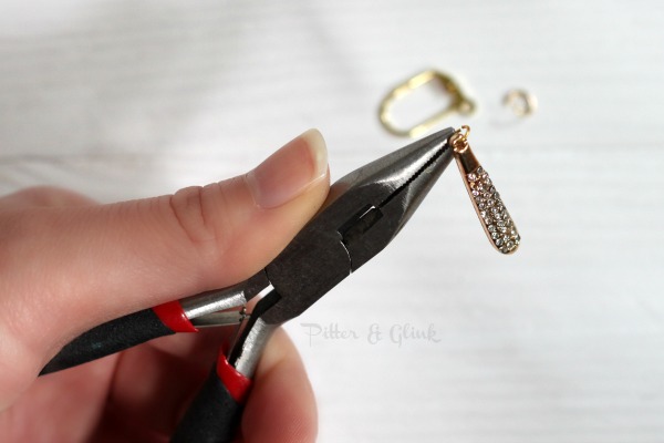 Easy DIY Gold & Rhinestone Earrings pitterandglink.com #jewelrytutorial