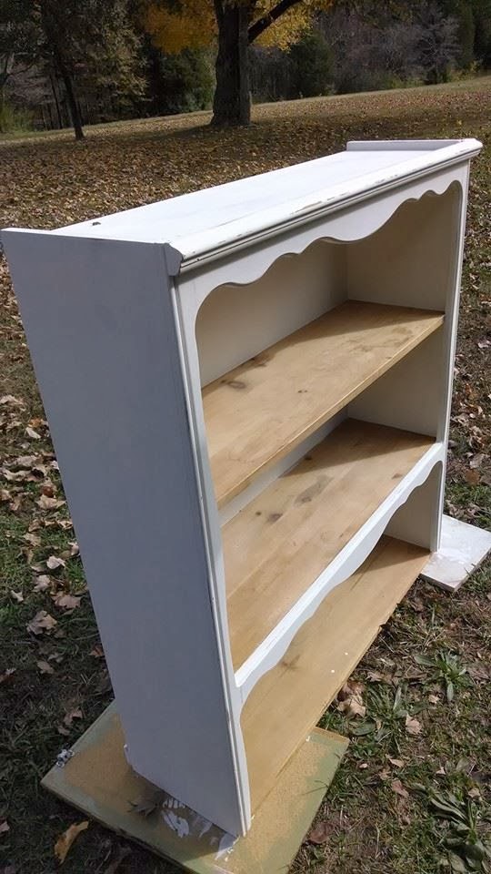 Hobby Hill The Bookshelf Refinishing Old Memories with Chalk Paint