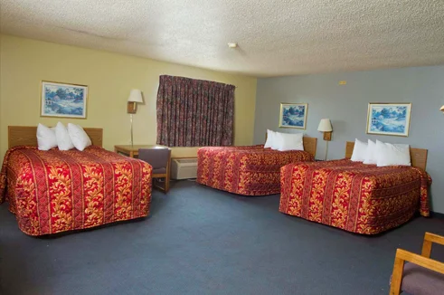 First class motels at exceptional prices