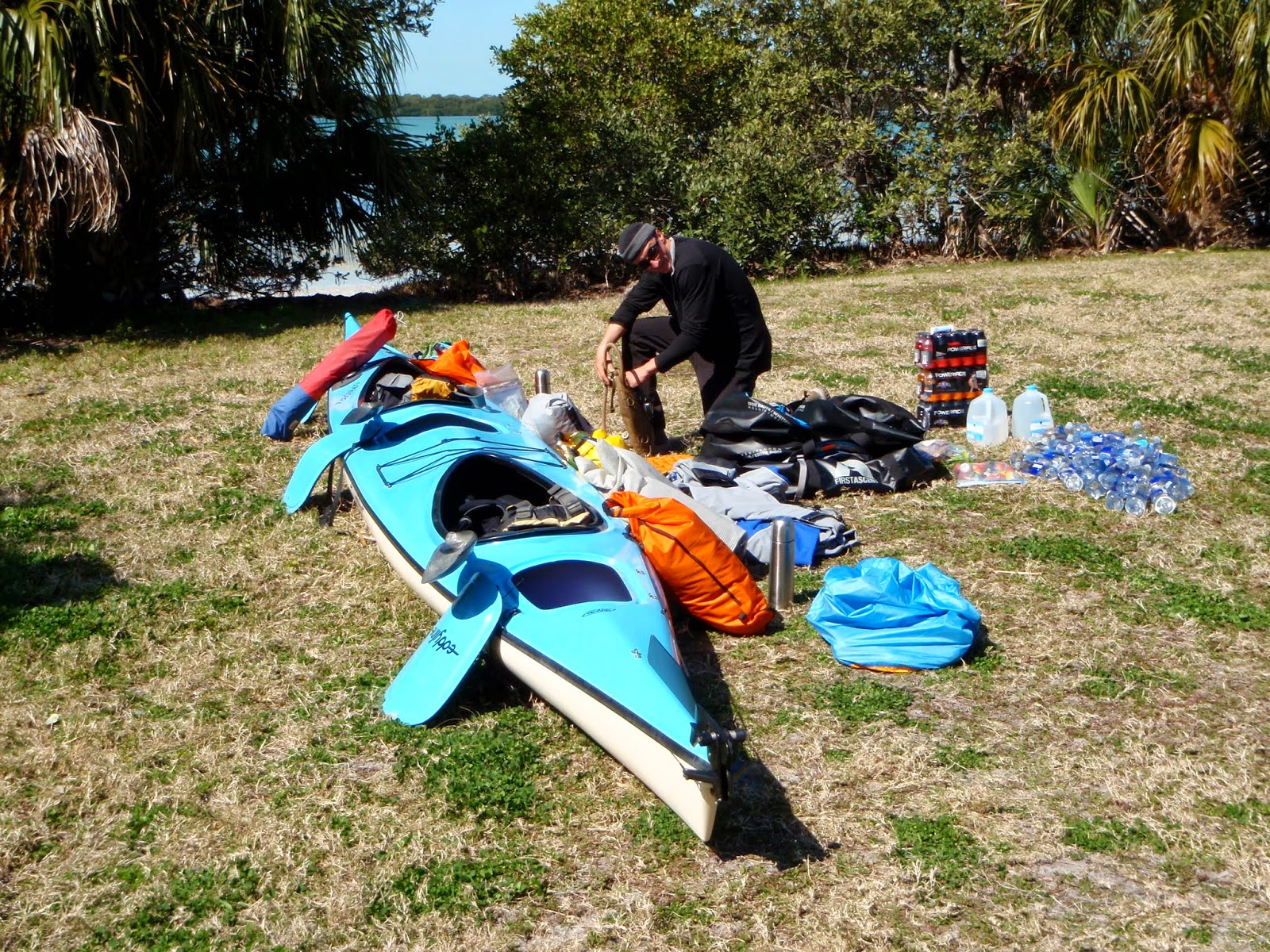 Druce Finlay readying to load out our Eddyline Whisper XL, Everglades Challenge 2010
