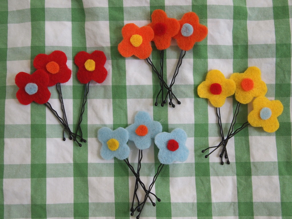 DIY Felt Flower Lapel Pin / Boutonniere Pink Stripey Socks