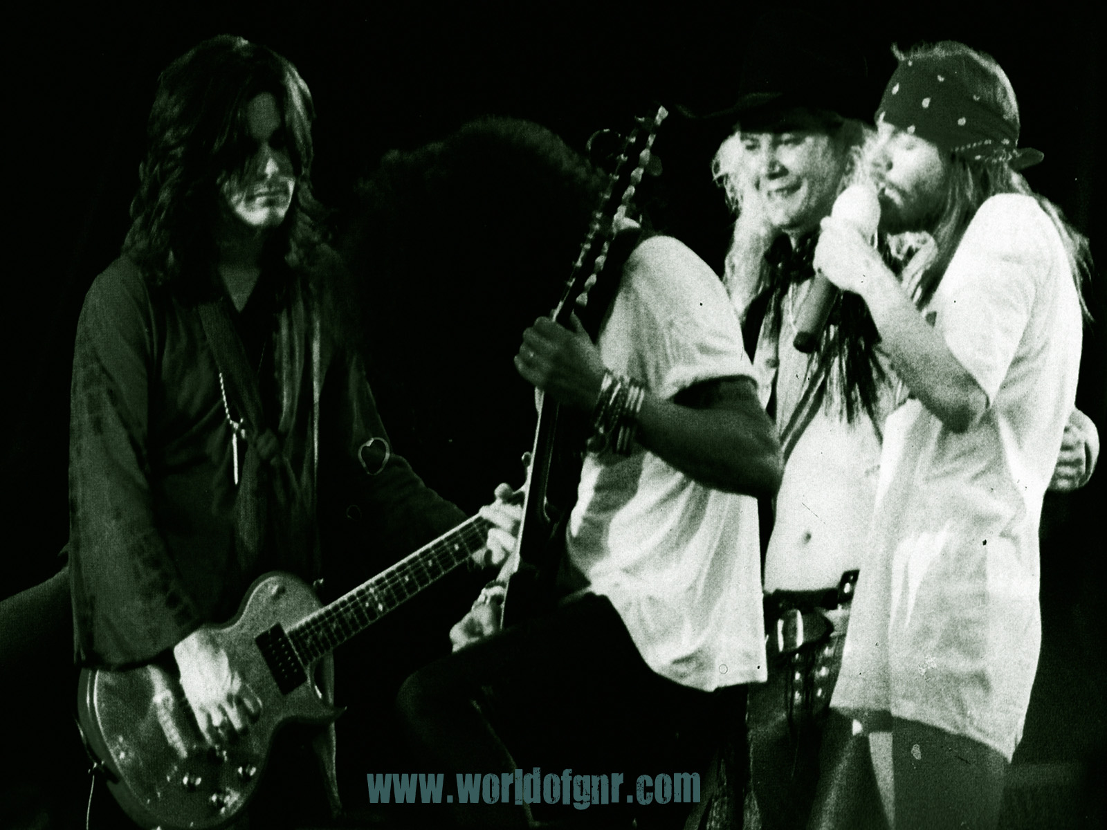 Guns N Roses Live In Paris 1992