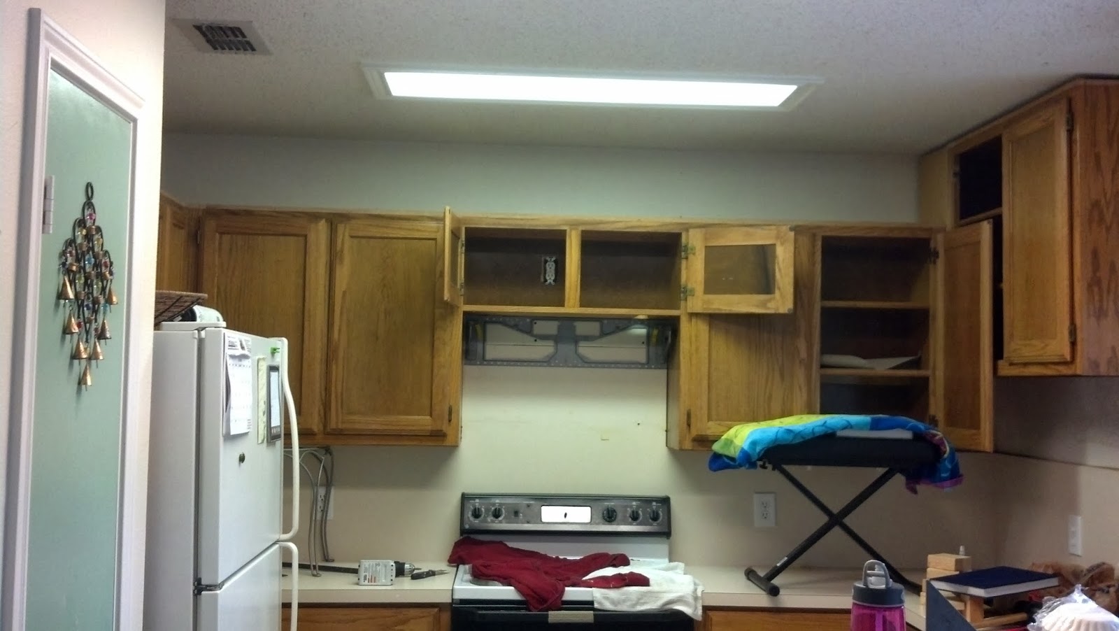 Fix Lovely How To Raise Your Kitchen Cabinets The Left Side Is Propped Up Too It S Just Hard To See Stool