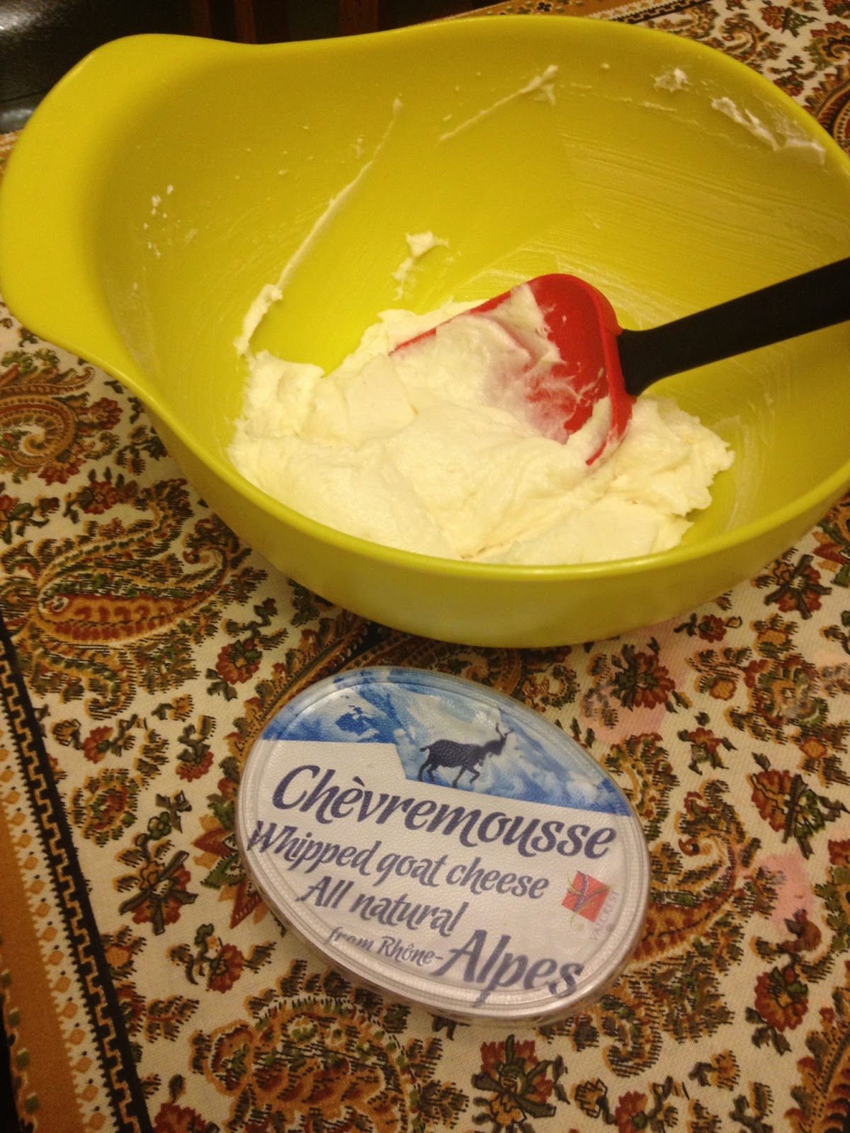 Linda C's Kitchen Table Goat Cheese, Trehalose Frosting