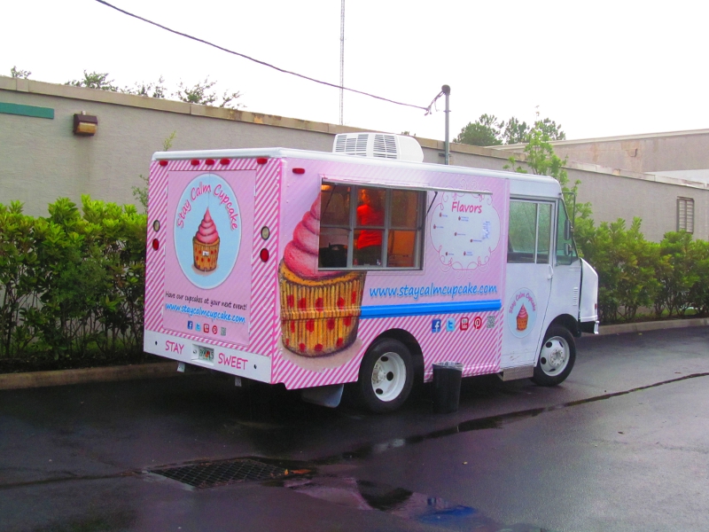 Watch Me Eat Stay Calm Cupcake Truck