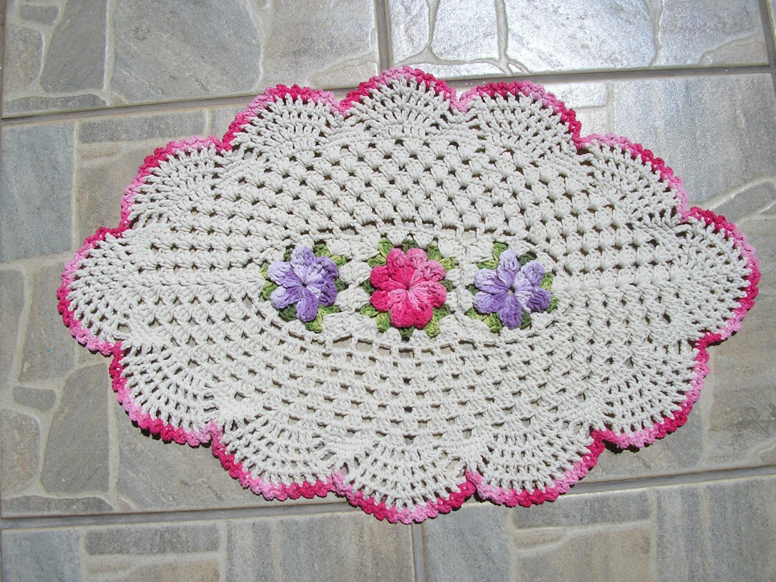 Tapete De Barbante Com 4 Flores Car Interior Design -> Banheiro Decorado Com Croche Tapete De Barbante Com 4 Flores Car Interior Design -> Banheiro Decorado Com Croche